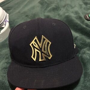 New York Yankees Black Cap